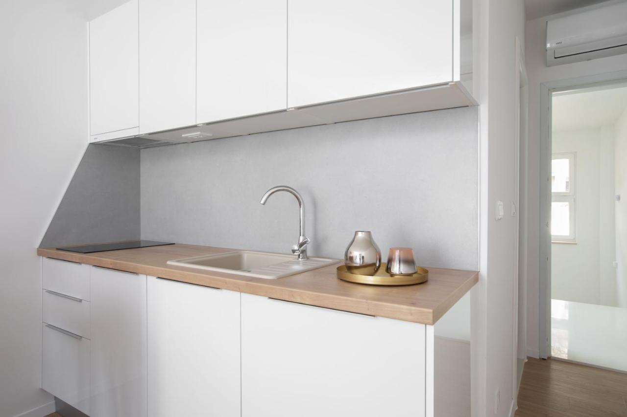 Ivmalu Apartments Tučepi Esterno foto
