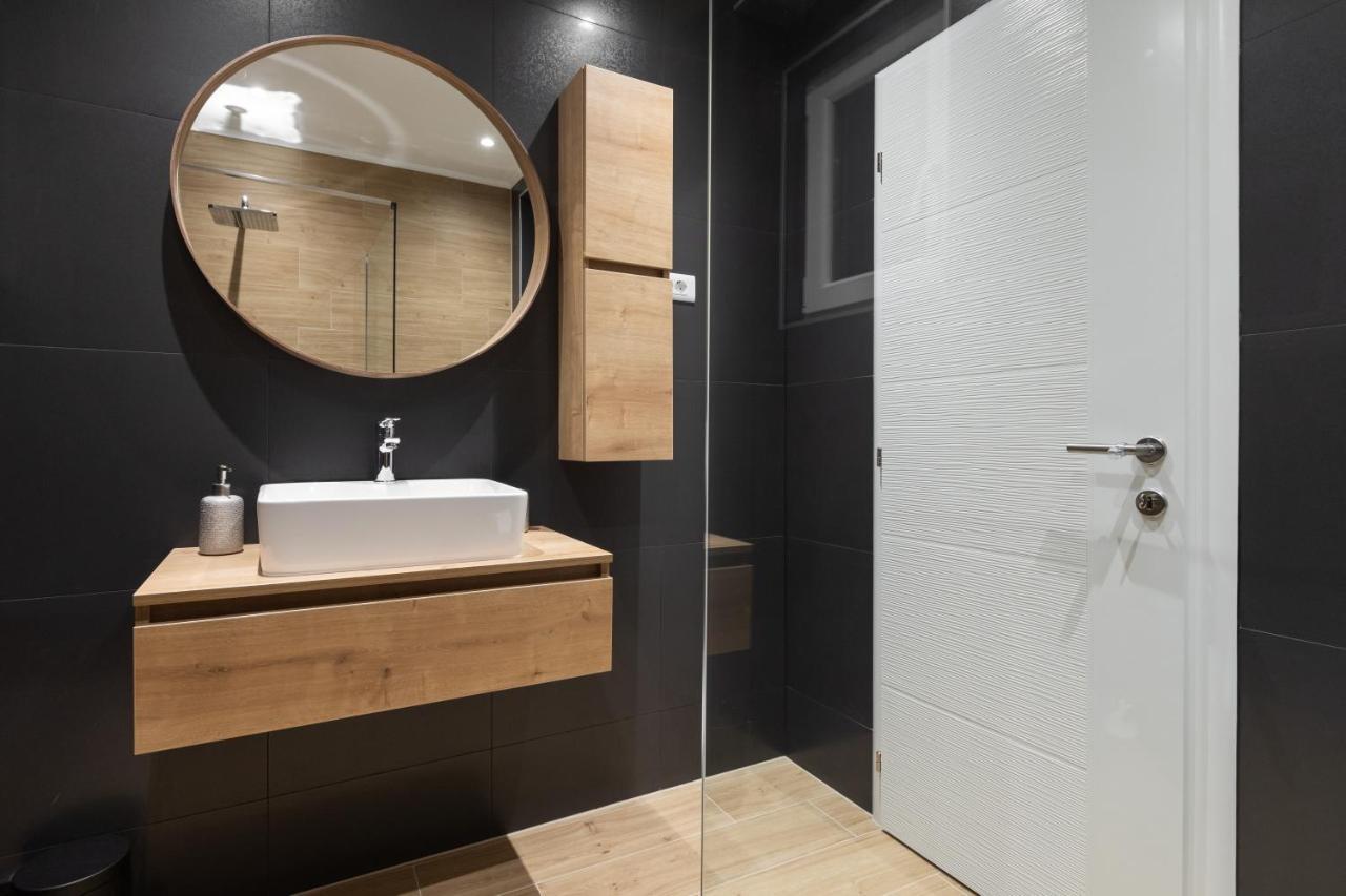Ivmalu Apartments Tučepi Esterno foto