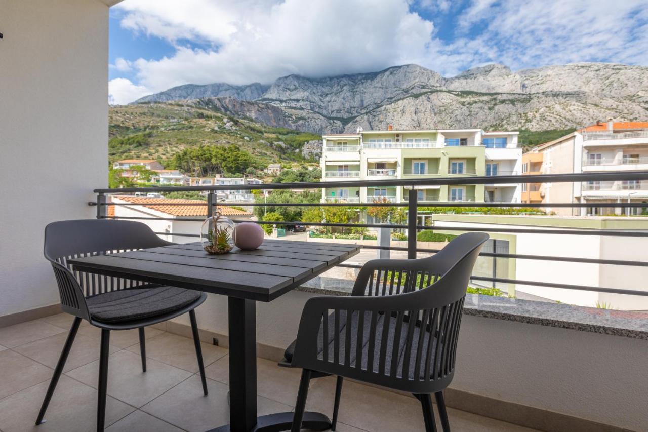 Ivmalu Apartments Tučepi Esterno foto