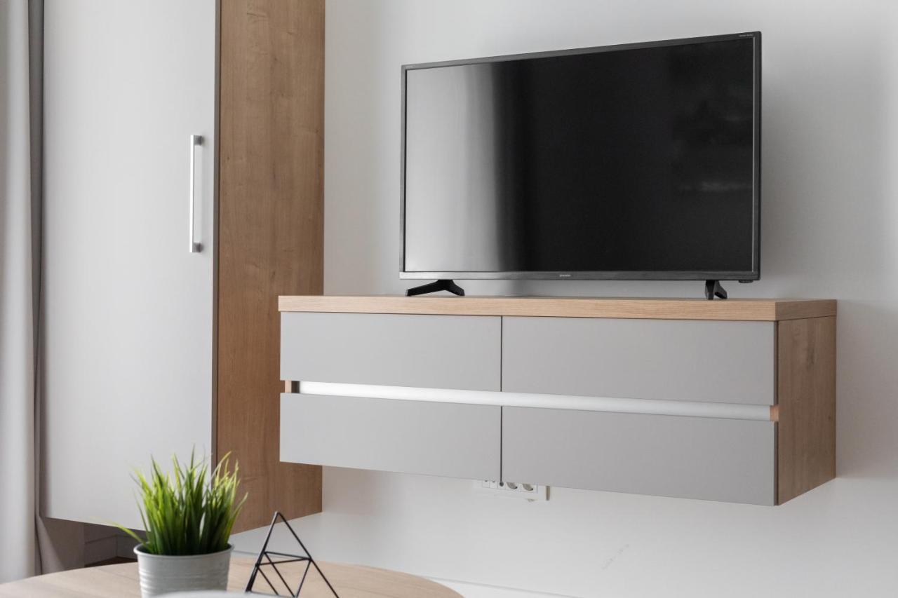 Ivmalu Apartments Tučepi Esterno foto