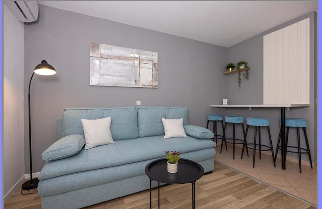 Ivmalu Apartments Tučepi Esterno foto